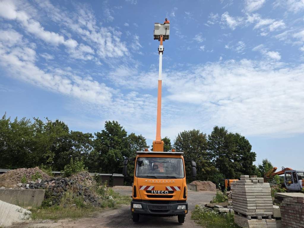 Fahrzeugabbildung Iveco 80E80 Hubsteiger ESDA Typ TG 1800