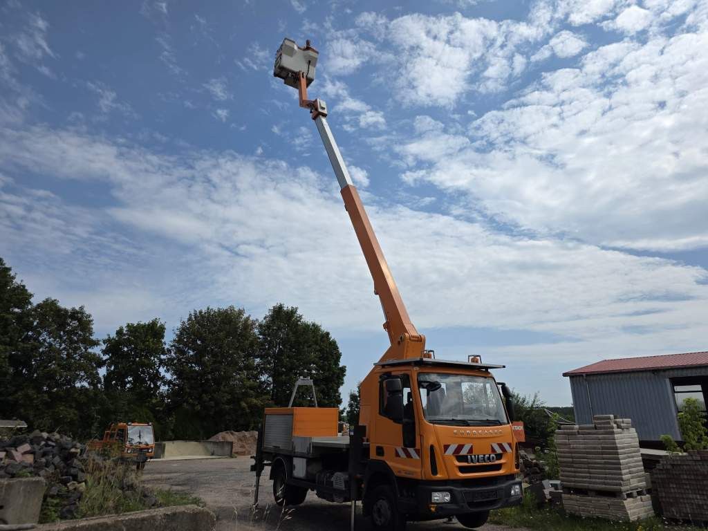 Fahrzeugabbildung Iveco 80E80 Hubsteiger ESDA Typ TG 1800