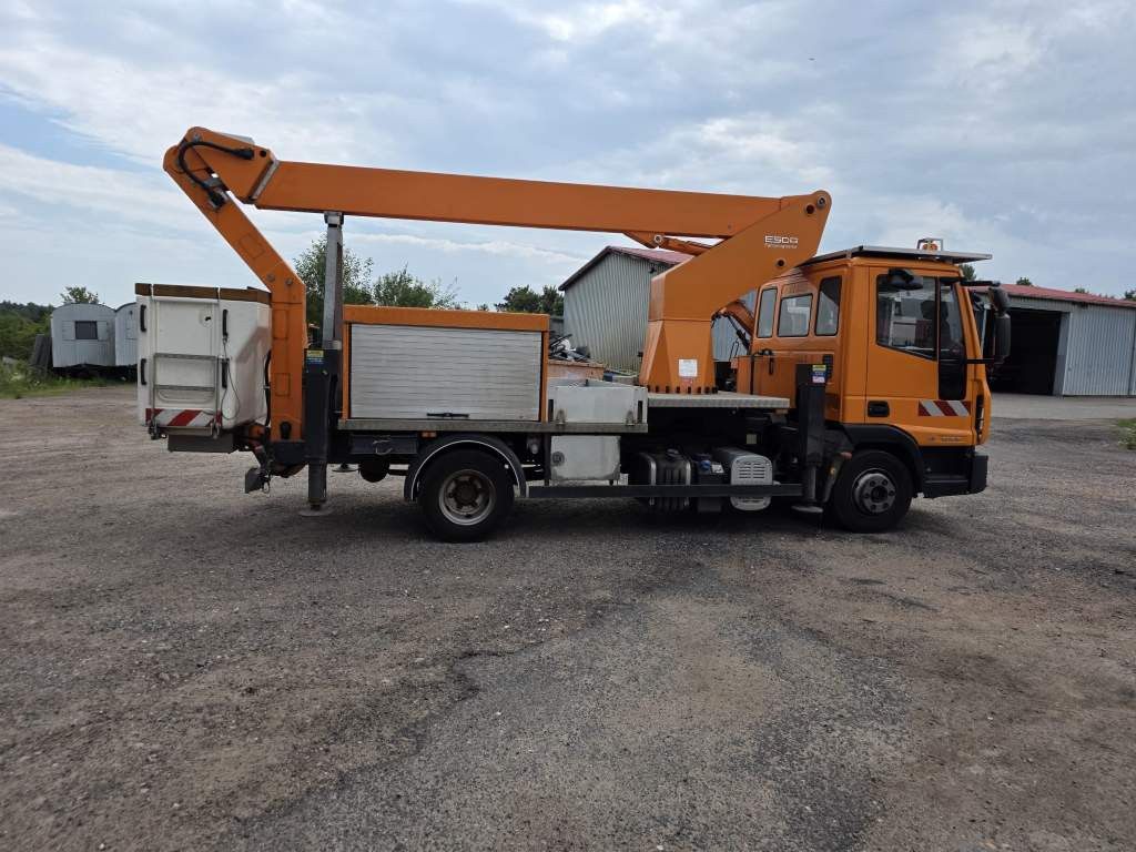Fahrzeugabbildung Iveco 80E80 Hubsteiger ESDA Typ TG 1800