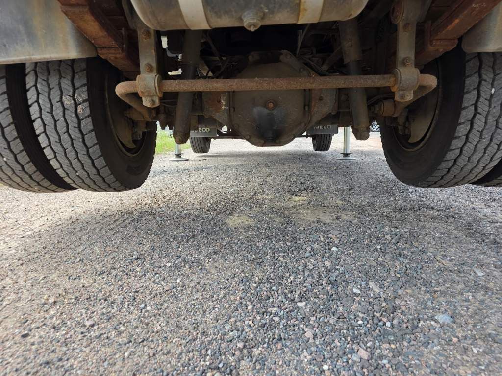 Fahrzeugabbildung Iveco 80E80 Hubsteiger ESDA Typ TG 1800