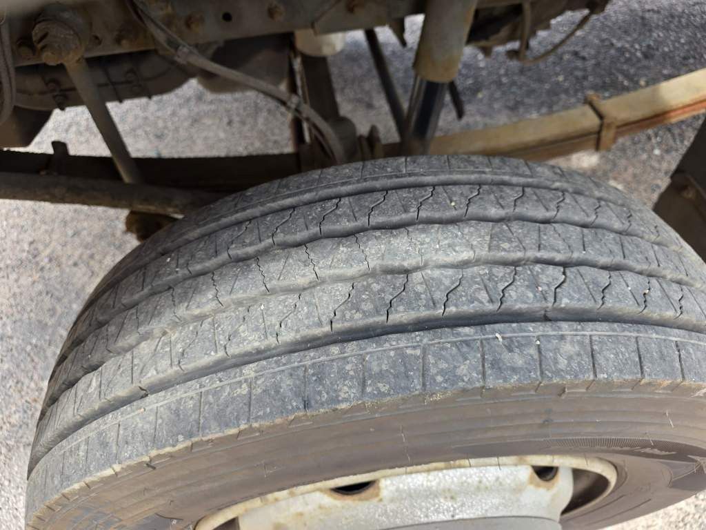 Fahrzeugabbildung Iveco 80E80 Hubsteiger ESDA Typ TG 1800