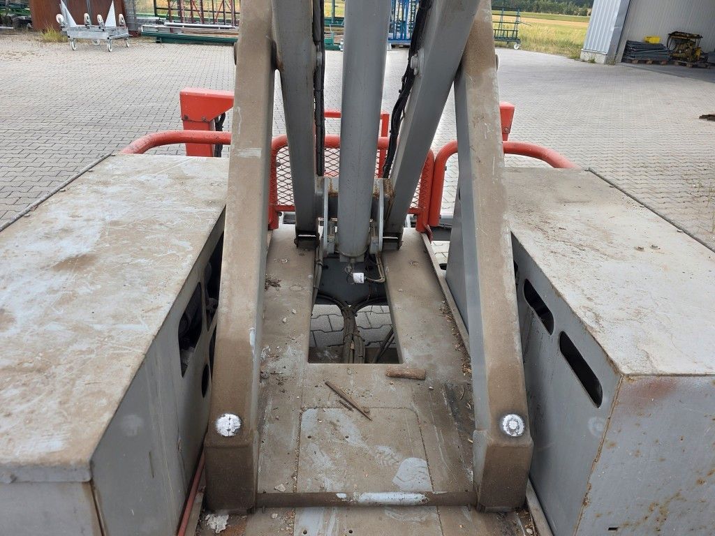 Fahrzeugabbildung Andere Skyjack SJ6832RT 4x4 Diesel, neuer Motor!!!