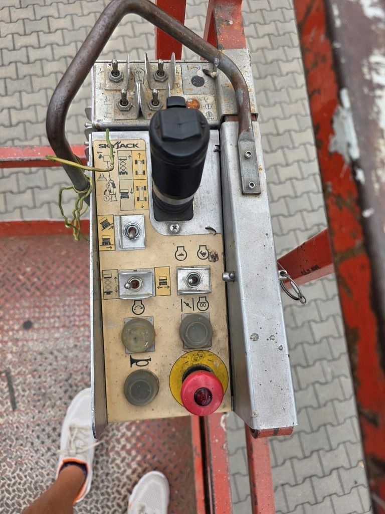 Fahrzeugabbildung Andere Skyjack SJ6832RT 4x4 Diesel, neuer Motor!!!