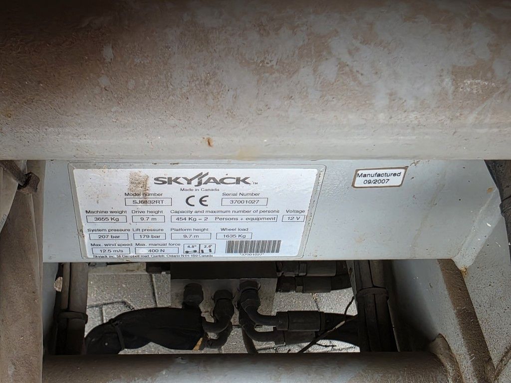 Fahrzeugabbildung Andere Skyjack SJ6832RT 4x4 Diesel, neuer Motor!!!
