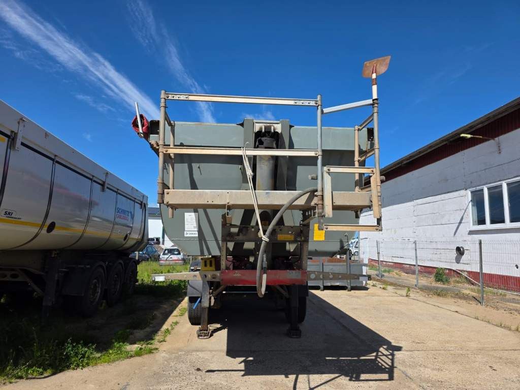 Fahrzeugabbildung Schmitz Cargobull ca. 26 cbm Hlabrund Hinterkipper, Lift