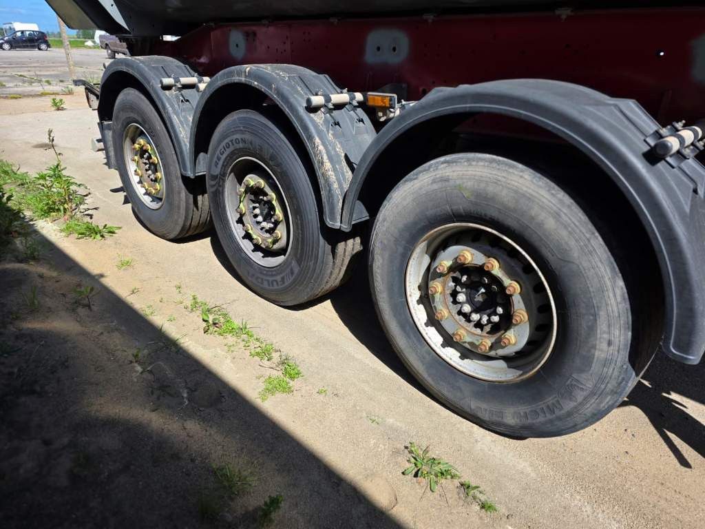 Fahrzeugabbildung Schmitz Cargobull ca. 26 cbm Hlabrund Hinterkipper, Lift