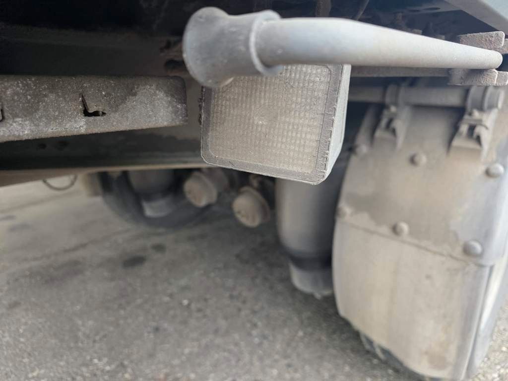 Fahrzeugabbildung Reisch 65 cbm Schubboden , BPW trommel, ALCOA LM Felgen