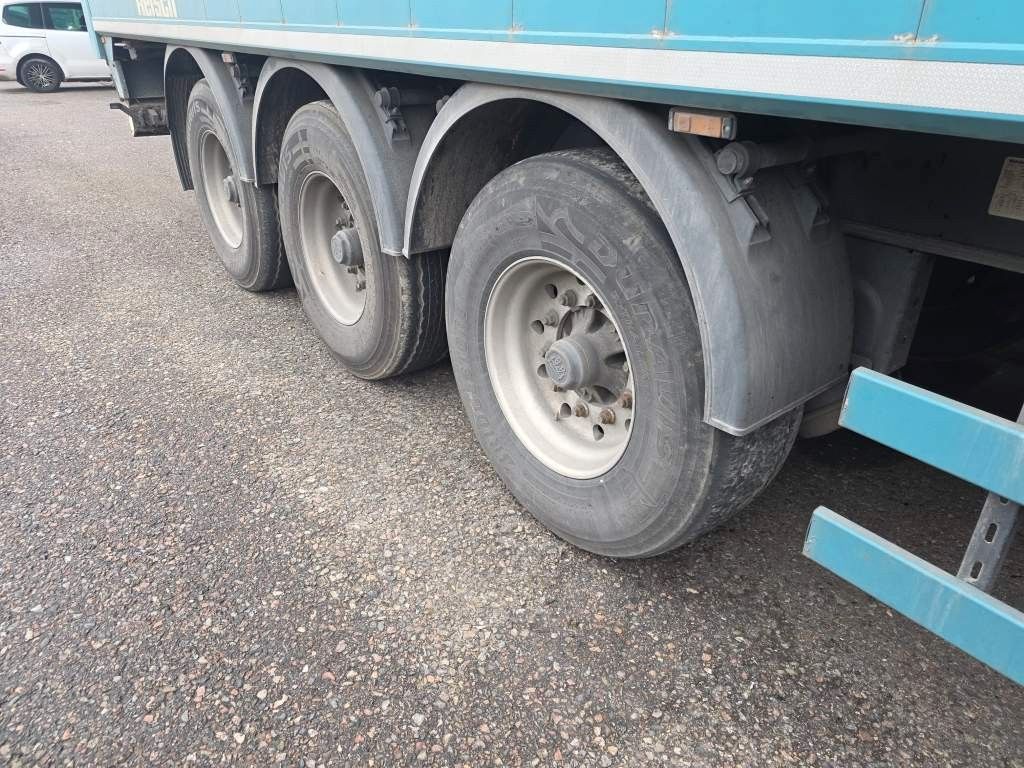 Fahrzeugabbildung Reisch 65 cbm Schubboden , BPW trommel, ALCOA LM Felgen