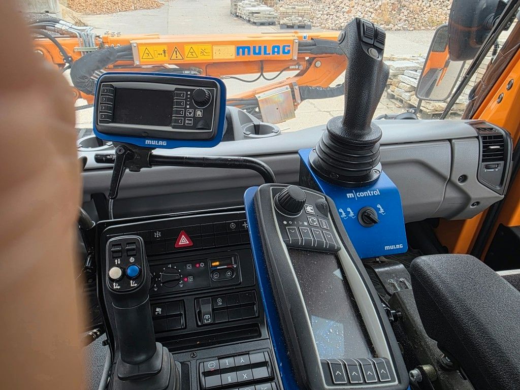 Fahrzeugabbildung Unimog U427L mit Mulag MFK500 & MHU+Aebis Schmidt Strat