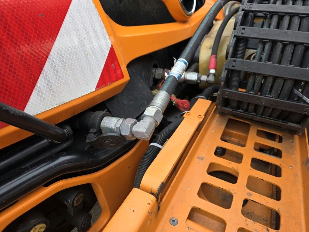 Fahrzeugabbildung Unimog U427L mit Mulag MFK500 & MHU+Aebis Schmidt Strat