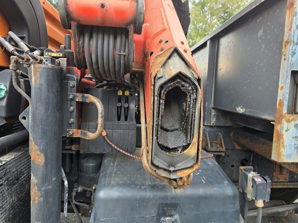 Fahrzeugabbildung Unimog U 500 3-Seiten-Kipper mit Kran PK 9501