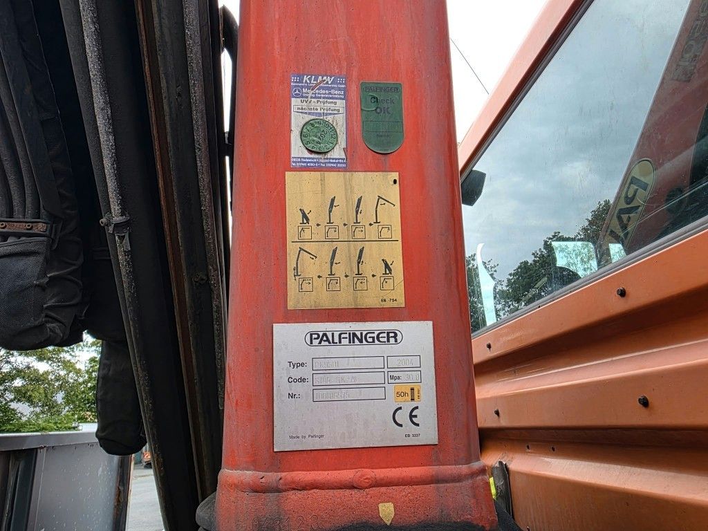 Fahrzeugabbildung Unimog U 500 3-Seiten-Kipper mit Kran PK 9501