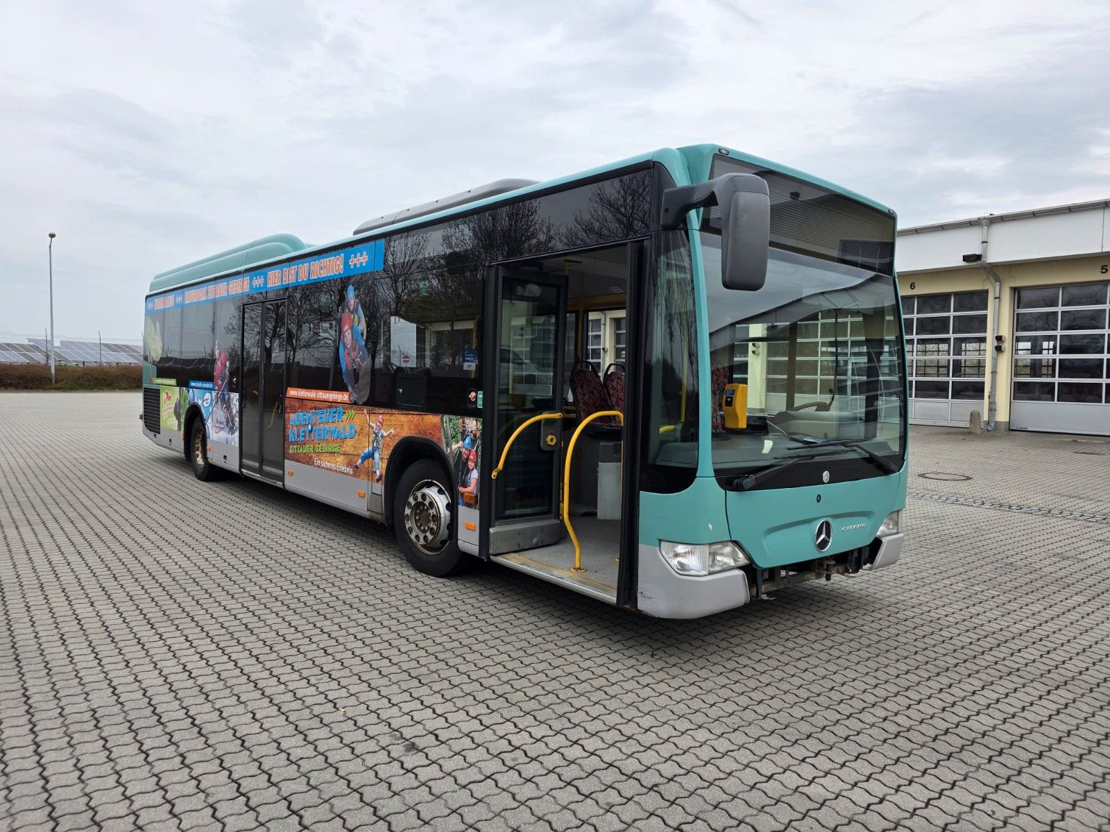 Mercedes-Benz LE 530 40+56+1+1
