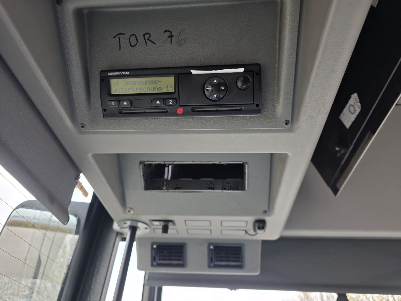 Fahrzeugabbildung Mercedes-Benz LE 530 40+56+1+1