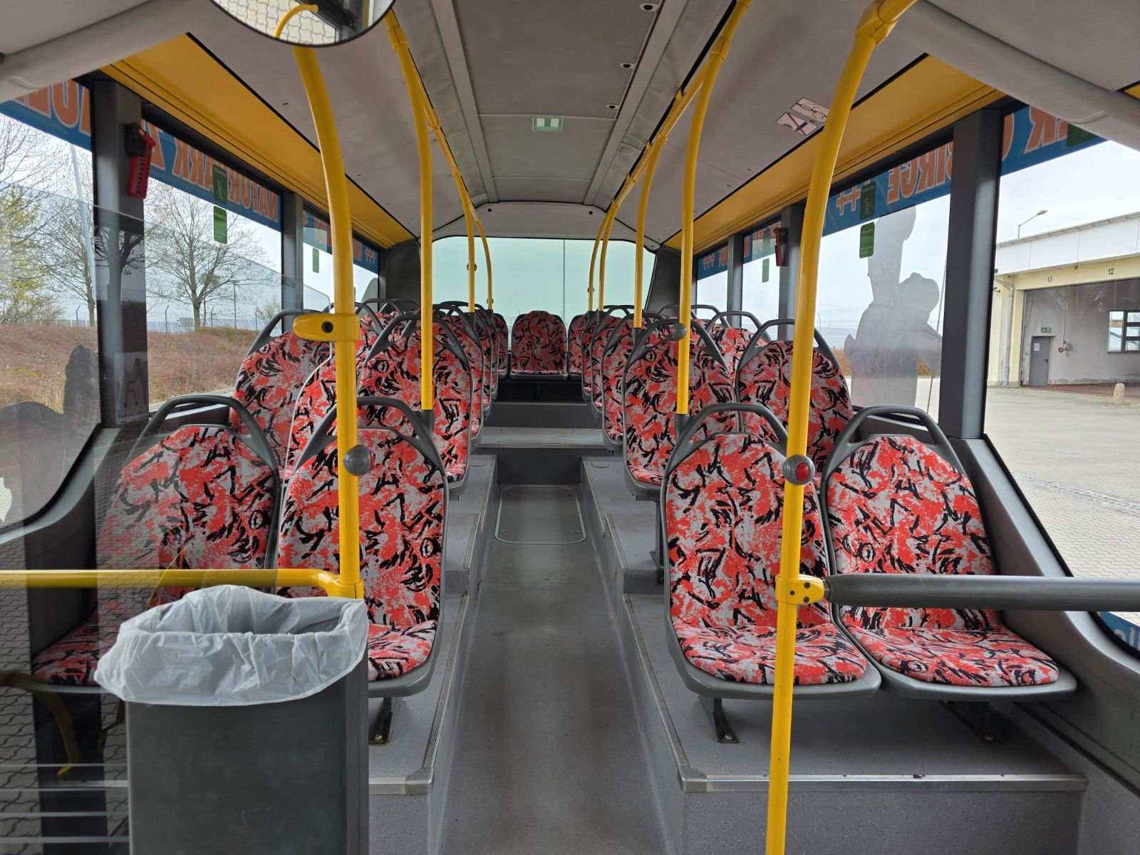 Fahrzeugabbildung Mercedes-Benz LE 530 40+56+1+1