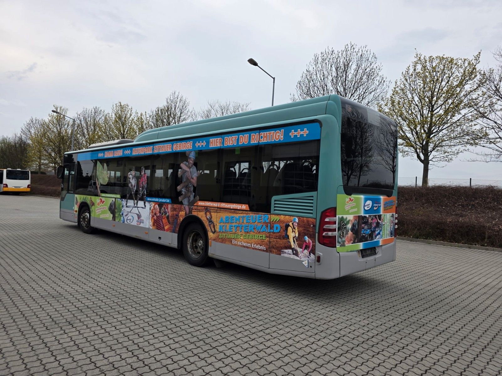 Fahrzeugabbildung Mercedes-Benz LE 530 40+56+1+1