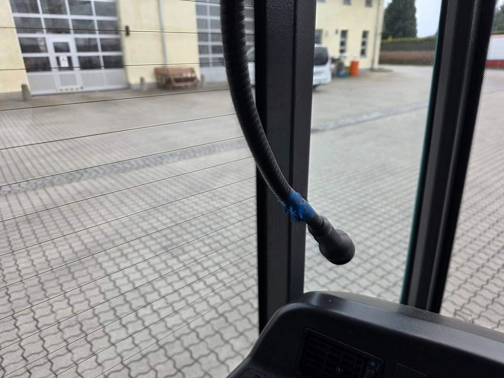 Fahrzeugabbildung Mercedes-Benz LE 530 40+56+1+1