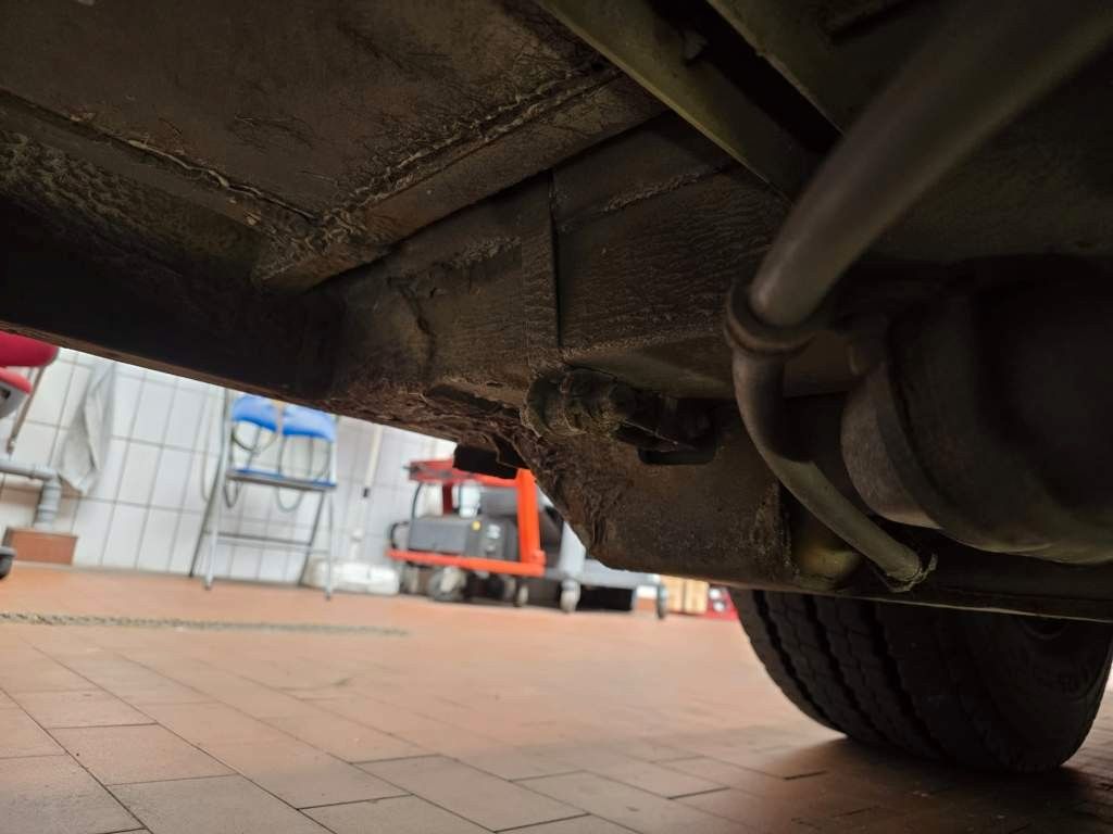 Fahrzeugabbildung Mercedes-Benz LE 530 40+56+1+1