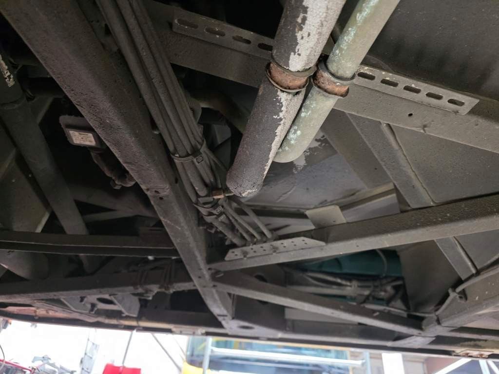 Fahrzeugabbildung Mercedes-Benz LE 530 40+56+1+1