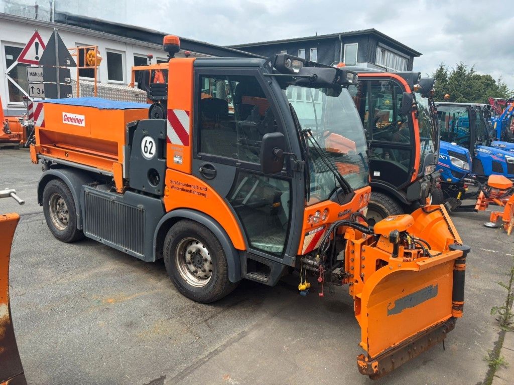 Fahrzeugabbildung Multicar M29 4x4 mit Schneeschiebeschild, 3-S-Kipper