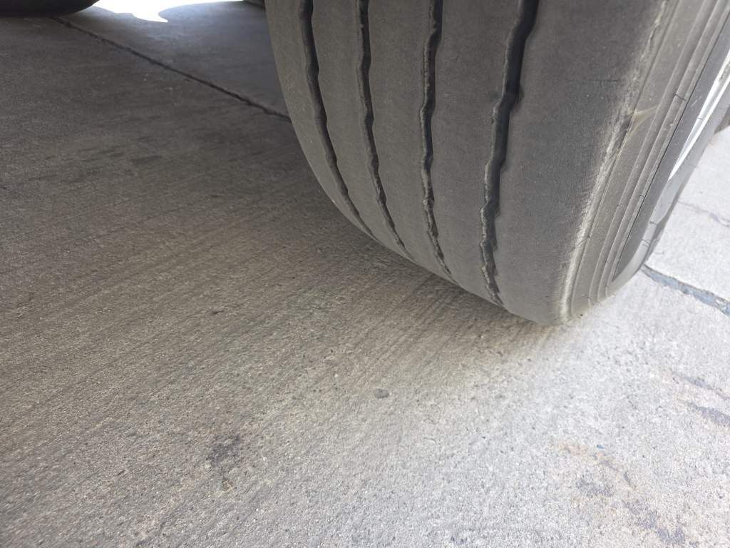 Fahrzeugabbildung Reisch Getreidekipper ca. 47 cbm, Kombi-Pendel-Klappe