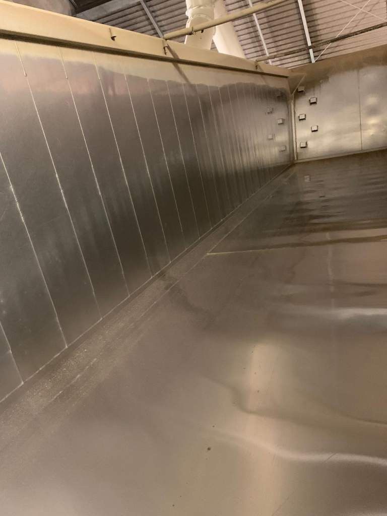 Fahrzeugabbildung Reisch Getreidekipper ca. 47 cbm, Kombi-Pendel-Klappe