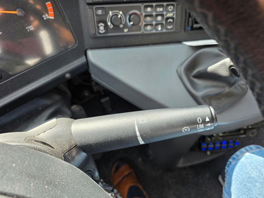 Fahrzeugabbildung Setra S419 UL Reisebus/Überlandbus, 69+2+1,ZF Inarder