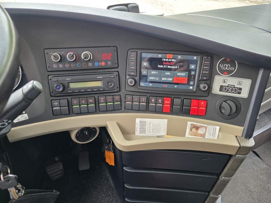 Fahrzeugabbildung Neoplan Skyliner,81+1+1,Hochdruckkühler neu ZF Intarder