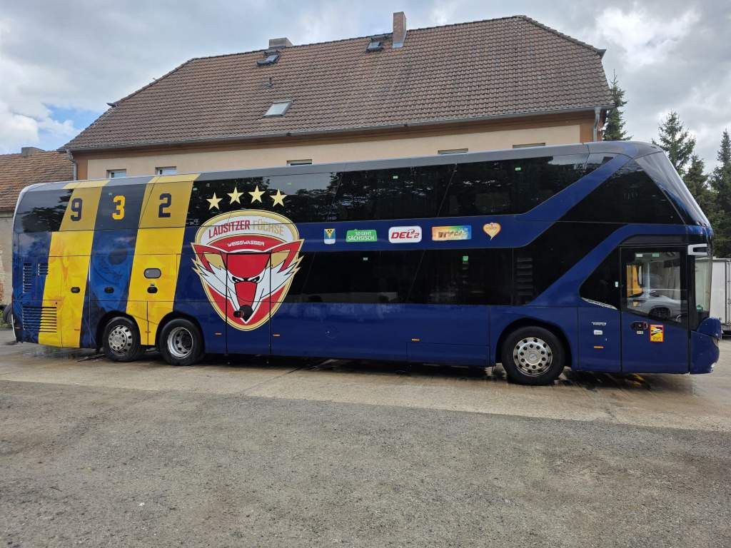 Fahrzeugabbildung Neoplan Skyliner,81+1+1,Hochdruckkühler neu ZF Intarder
