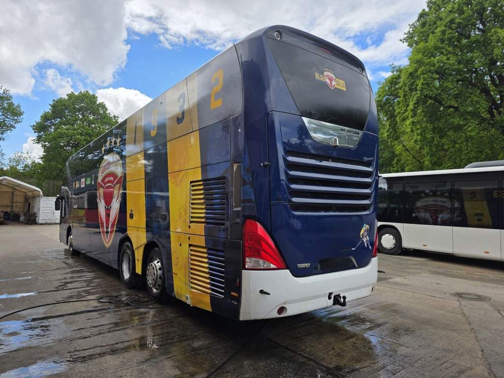 Fahrzeugabbildung Neoplan Skyliner,81+1+1,Hochdruckkühler neu ZF Intarder