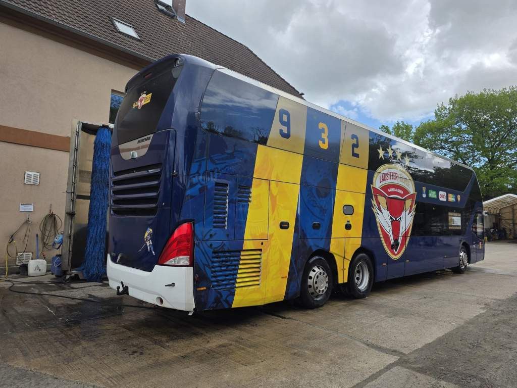 Fahrzeugabbildung Neoplan Skyliner,81+1+1,Hochdruckkühler neu ZF Intarder