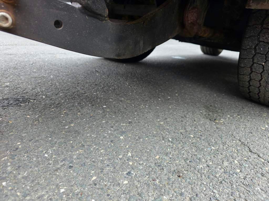 Fahrzeugabbildung Multicar M29C HK 4x4 mit Schneeschiebeschild, 3-S-Kipper