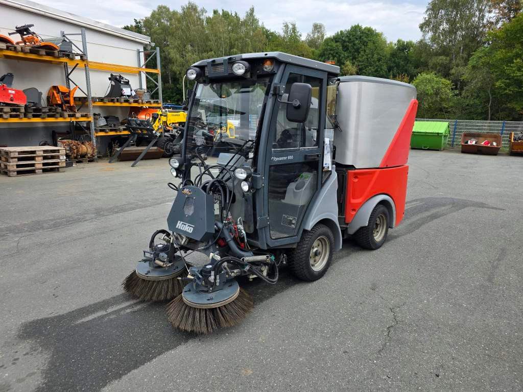 Hako Citymaster 600 mit 2 Besen,Mähwerk,Winterdienst