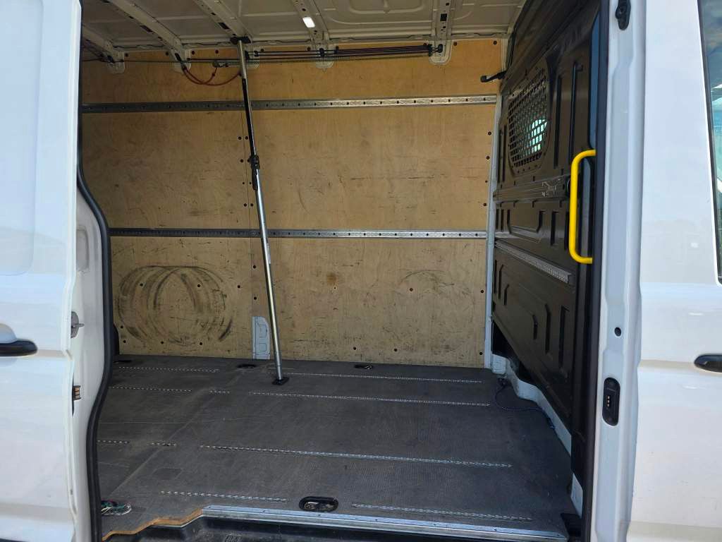 Fahrzeugabbildung Volkswagen Crafter Maxi lang & hoch,Unfallschaden Schweller