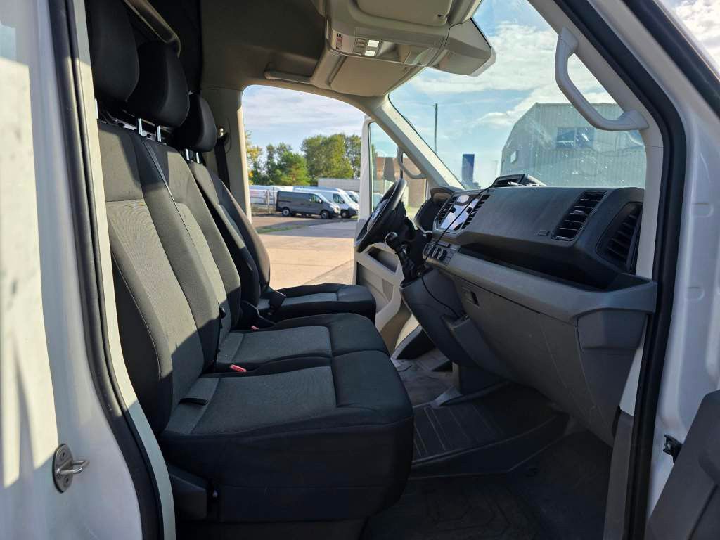 Fahrzeugabbildung Volkswagen Crafter Maxi lang & hoch,Unfallschaden Schweller