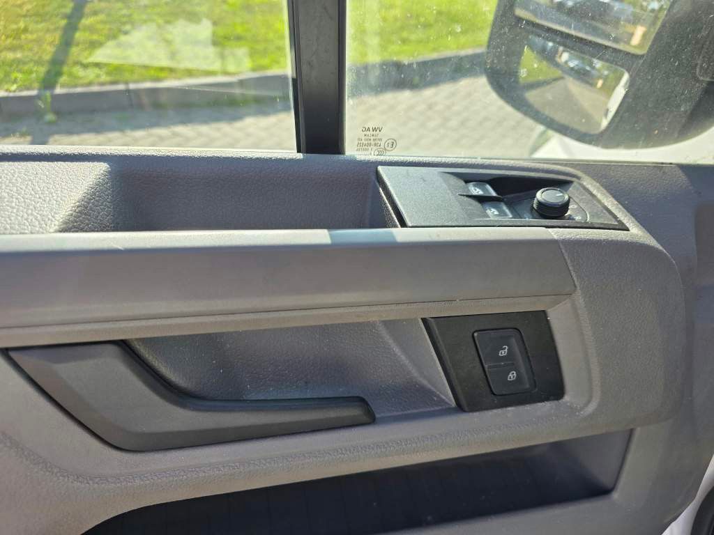 Fahrzeugabbildung Volkswagen Crafter Maxi lang & hoch,Unfallschaden Schweller