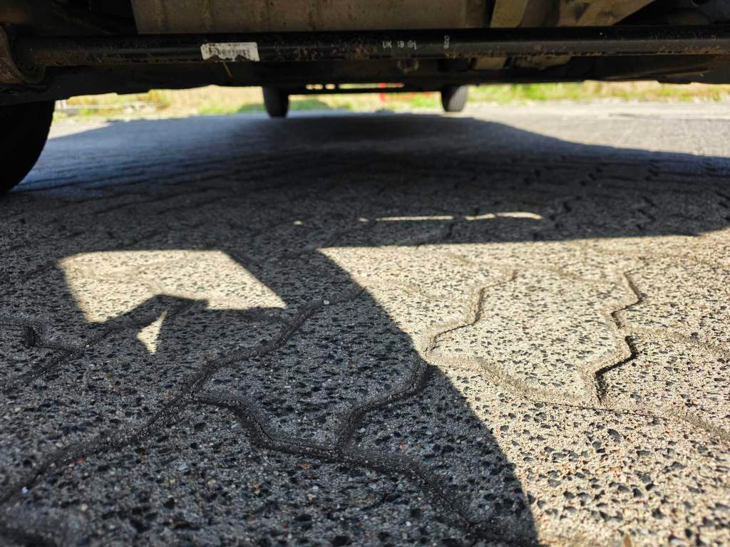 Fahrzeugabbildung Volkswagen Crafter Maxi lang & hoch,Unfallschaden Schweller