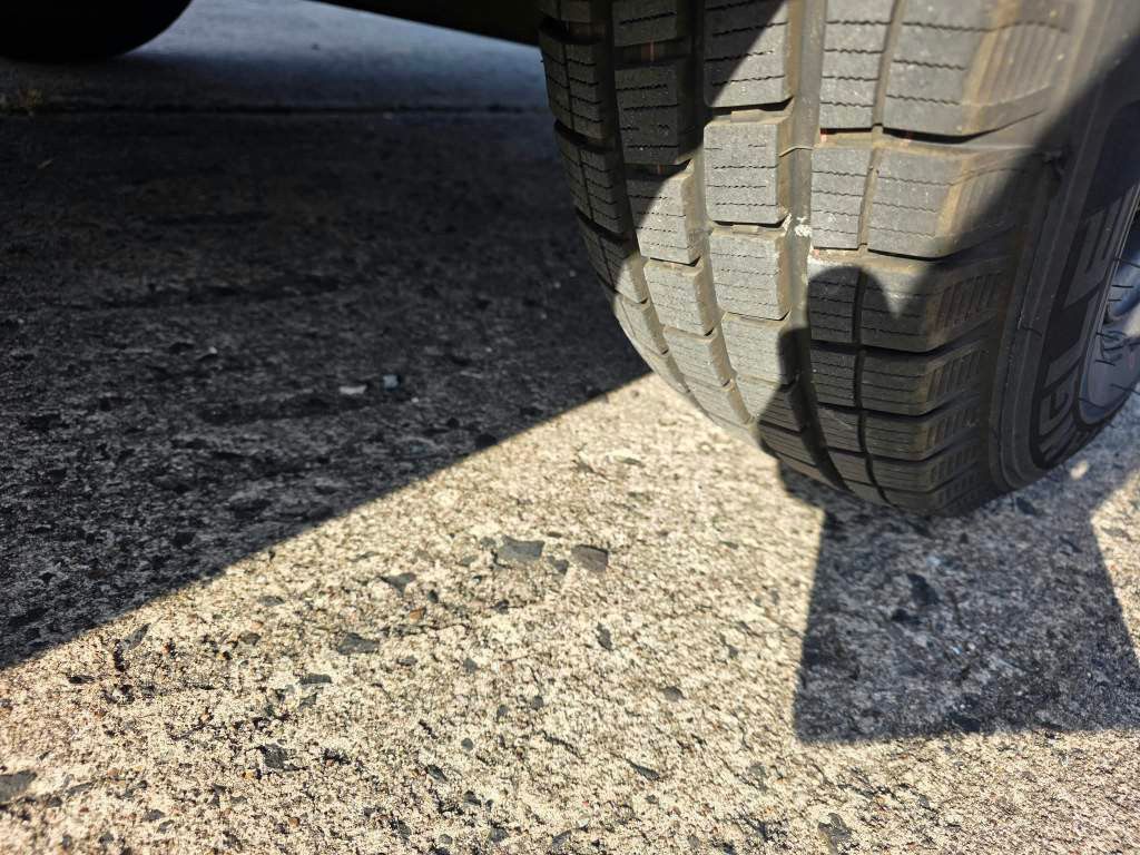 Fahrzeugabbildung Volkswagen Crafter Maxi lang & hoch,Unfallschaden Schweller