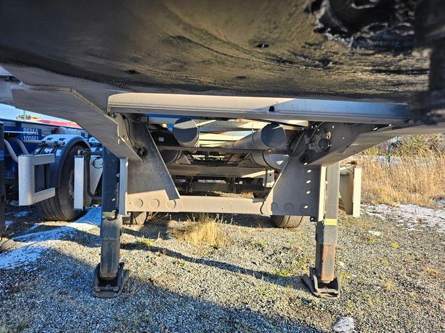 Fahrzeugabbildung Vanhool Tankchassis + Tankcontainer,363.054 Km