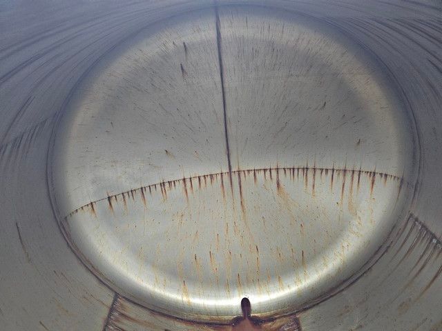 Fahrzeugabbildung Schmitz Cargobull Tankcontainer Chassis+Tankcontainer  Schwallwand