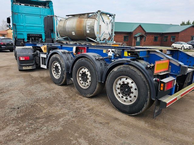 Fahrzeugabbildung Schmitz Cargobull 20" Tankconatinerchassis + Tankcontainer