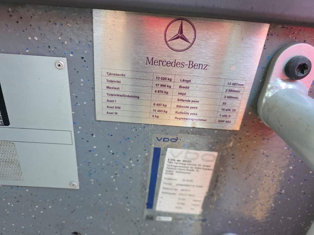 Fahrzeugabbildung Mercedes-Benz Citaro O530 LE, Gurten,  Armlehnen, Gardinen