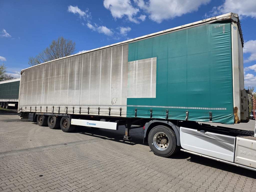 Krone Gardine Lowliner, Joloda-Schienen, Hubdach