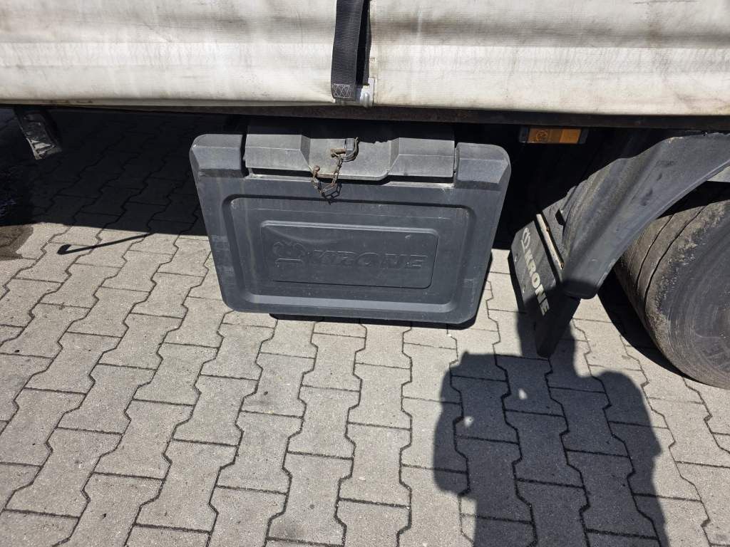 Fahrzeugabbildung Krone Gardine Lowliner, Joloda-Schienen, Hubdach