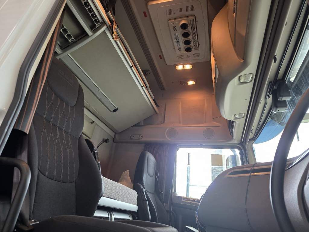 Fahrzeugabbildung DAF XF 480 SSC, Standklima, Intarder, Kühlschrank