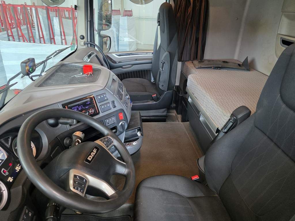 Fahrzeugabbildung DAF XF 480 SSC, Standklima, Intarder, Kühlschrank