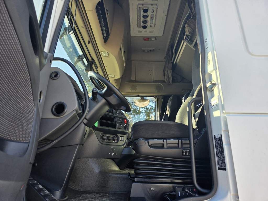 Fahrzeugabbildung DAF XF 460 SSC, Retrader, Standklima, Euro 6