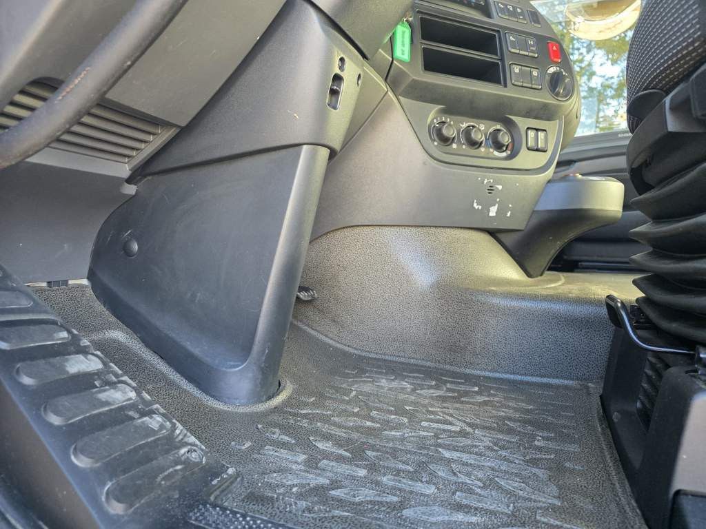 Fahrzeugabbildung DAF XF 460 SSC, Retrader, Standklima, Euro 6