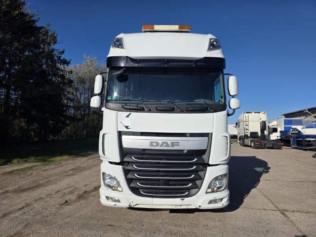 Fahrzeugabbildung DAF XF 460 SSC, Retrader, Standklima, Euro 6