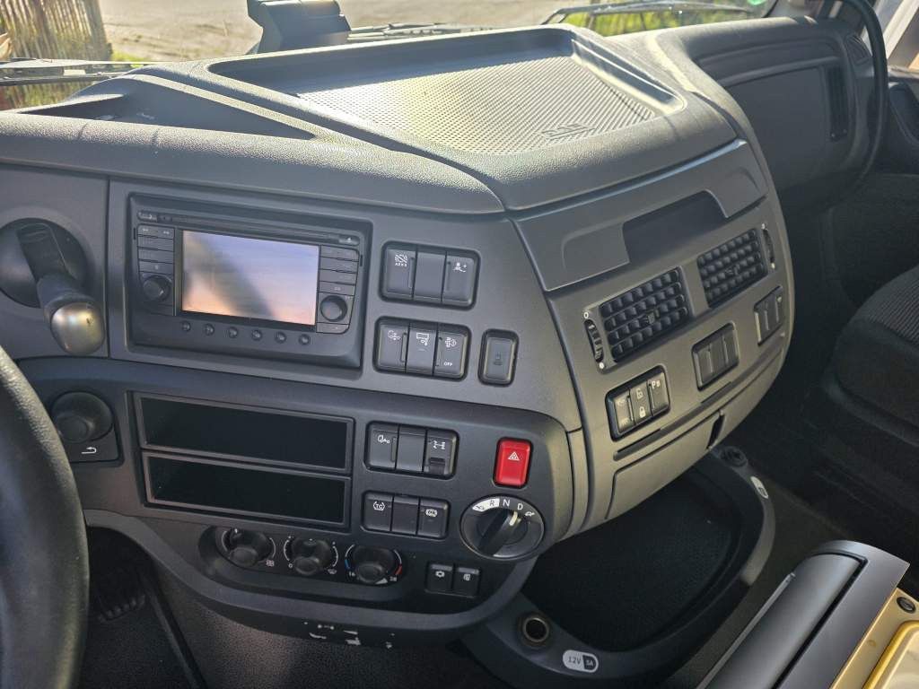 Fahrzeugabbildung DAF XF 460 SSC, Retrader, Standklima, Euro 6